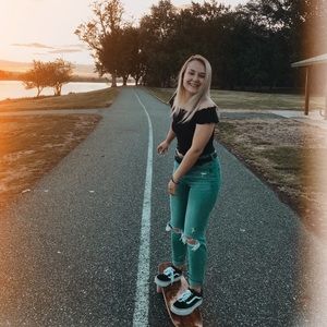 Meet your Posher, Allison